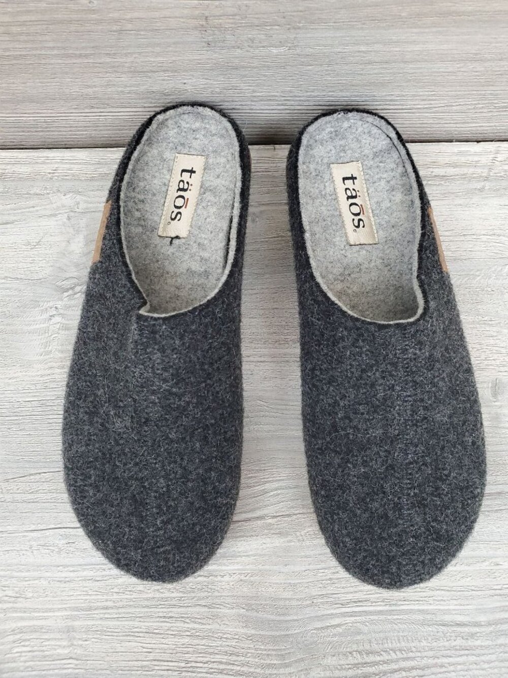 Taos Woolery women's gray wool backless mule - Picture 3 of 11